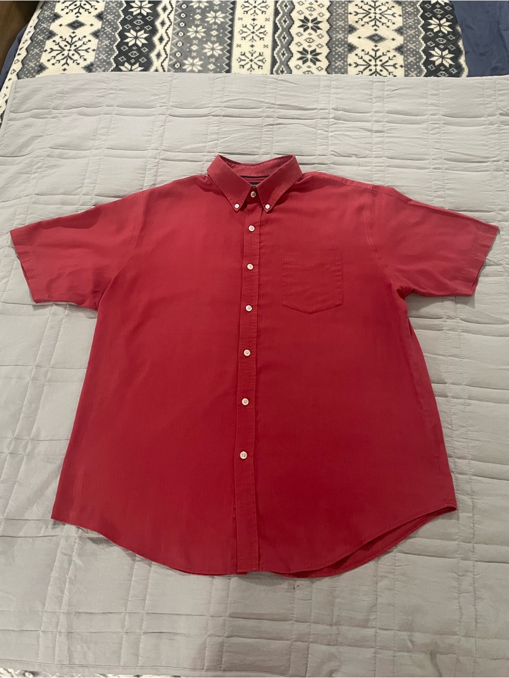 croft & barrow Men's Short-Sleeve Button-Down Shirt in Red